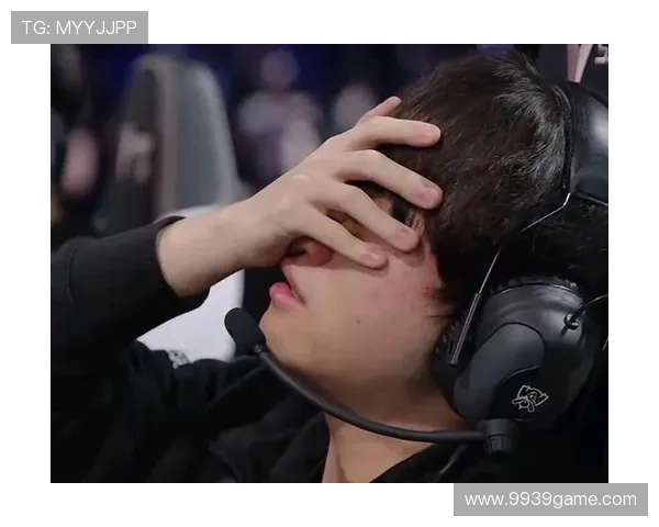 Keria 谈 T1 横扫 HLE：满意表现但遗憾错失 POM(2)